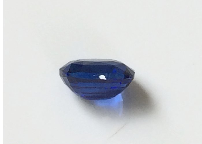1.65 Cts Natural Blue Sapphire Clean Royal Blue Sapphire