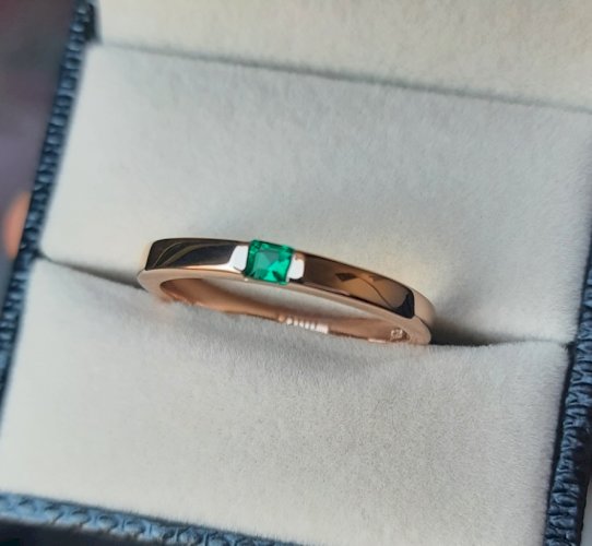 Natural Princess Cut Emerald Wedding Band, 14K Rose Gold Emerald Square Engagement Ring,Channel Set Emerald Solitaire Classic Women, Teenager Daughters Gifted Ring. 